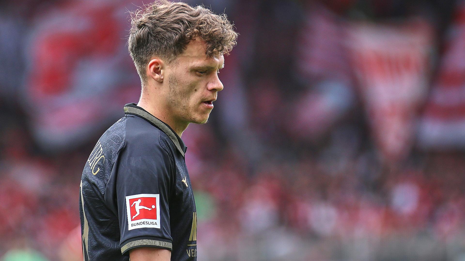 1. Bundesliga: Augsburg erobert in Frankfurt die Tabellenspitze 1 Robin Fellhauer (Archiv)