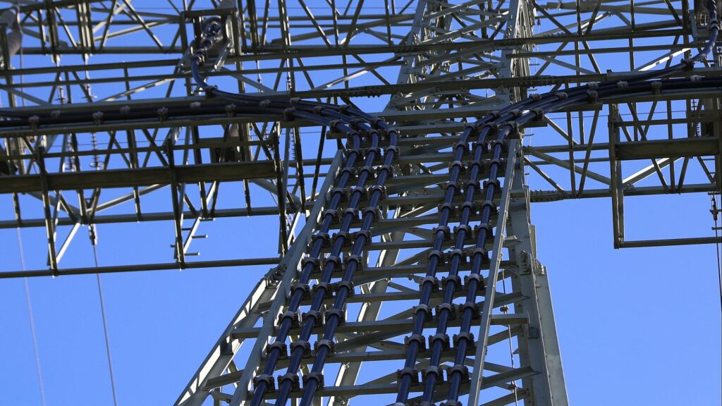 Strommast der Energieinfrastruktur (Archiv)
