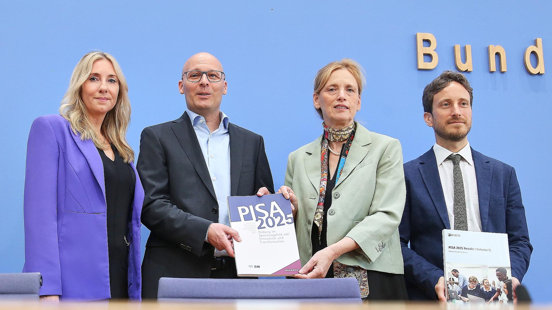 Pisa-Ergebnisse auf "neuem Tiefstand" 1 PISA-Studie 2025 am 08.09.2026