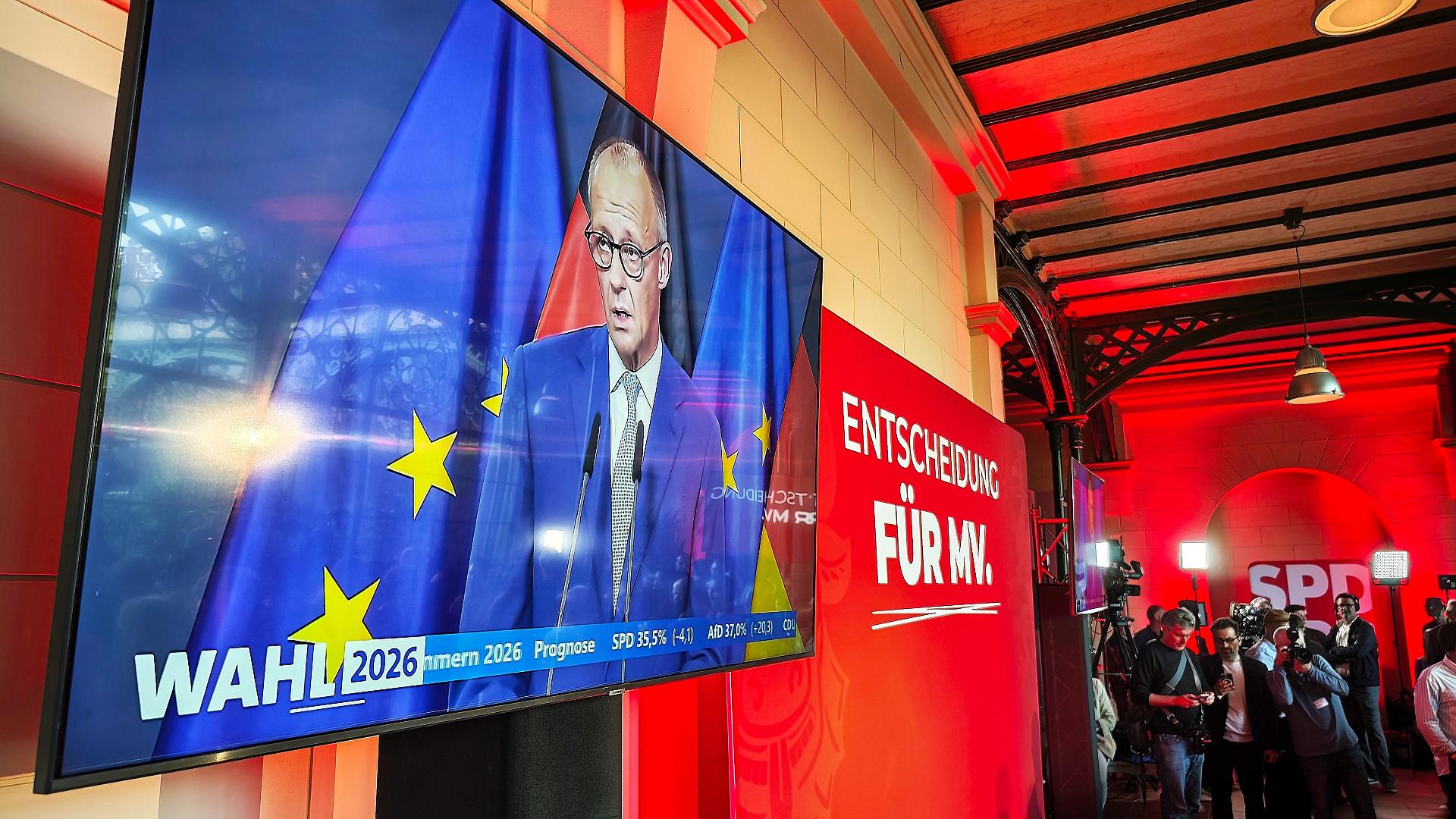 Merz will trotz Wahlschlappen in Berlin und MV weitermachen 1 Friedrich Merz auf Monitor bei SPD-Wahlparty am 20.09.2026