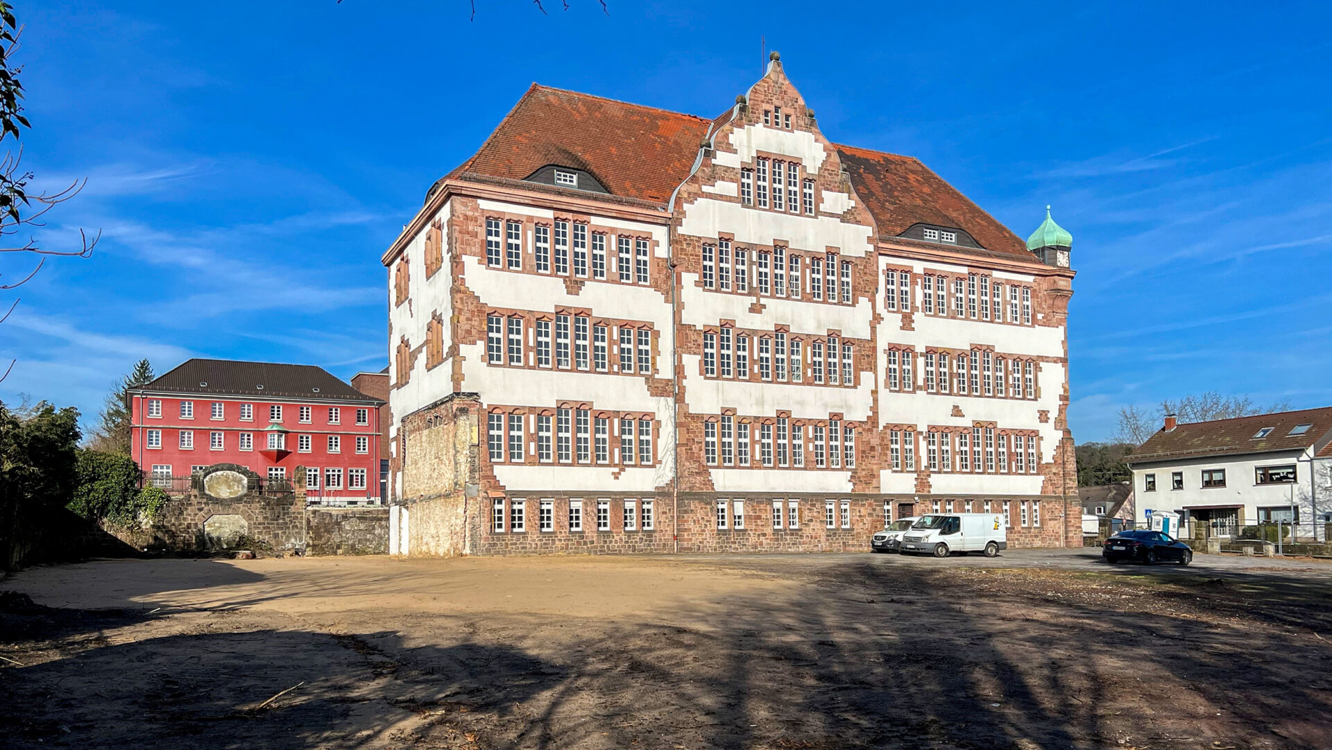 Tag des offenen Denkmals: Vier Denkmäler in St. Ingbert öffnen am 13. September 1 Aktuelles aus St. Ingbert | Bild: Stadt St. Ingbert Bekannte Denkmäler öffnen Pforten in St. Ingbert am 13. September