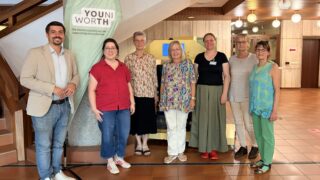 Ausstellung YOUNIWORTH im Homburger Rathaus eröffnet