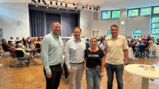 Modenschau von „Der Schuh“ im big Eppel im Rahmen des Heimatshoppens
