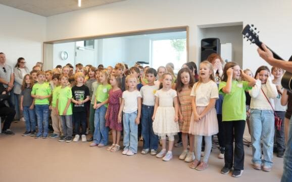 Grundschule Bietzen nach 20 Jahren wieder eröffnet 15 Grundschule Bietzen nach 20 Jahren wieder eröffnet