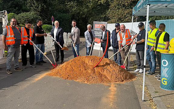 OXG startet Glasfaserausbau für rund 5.900 Haushalte in Völklingen 5 Aktuelles aus Völklingen OXG beginnt Glasfaserausbau für circa 5.900 Haushalte in Völklingen