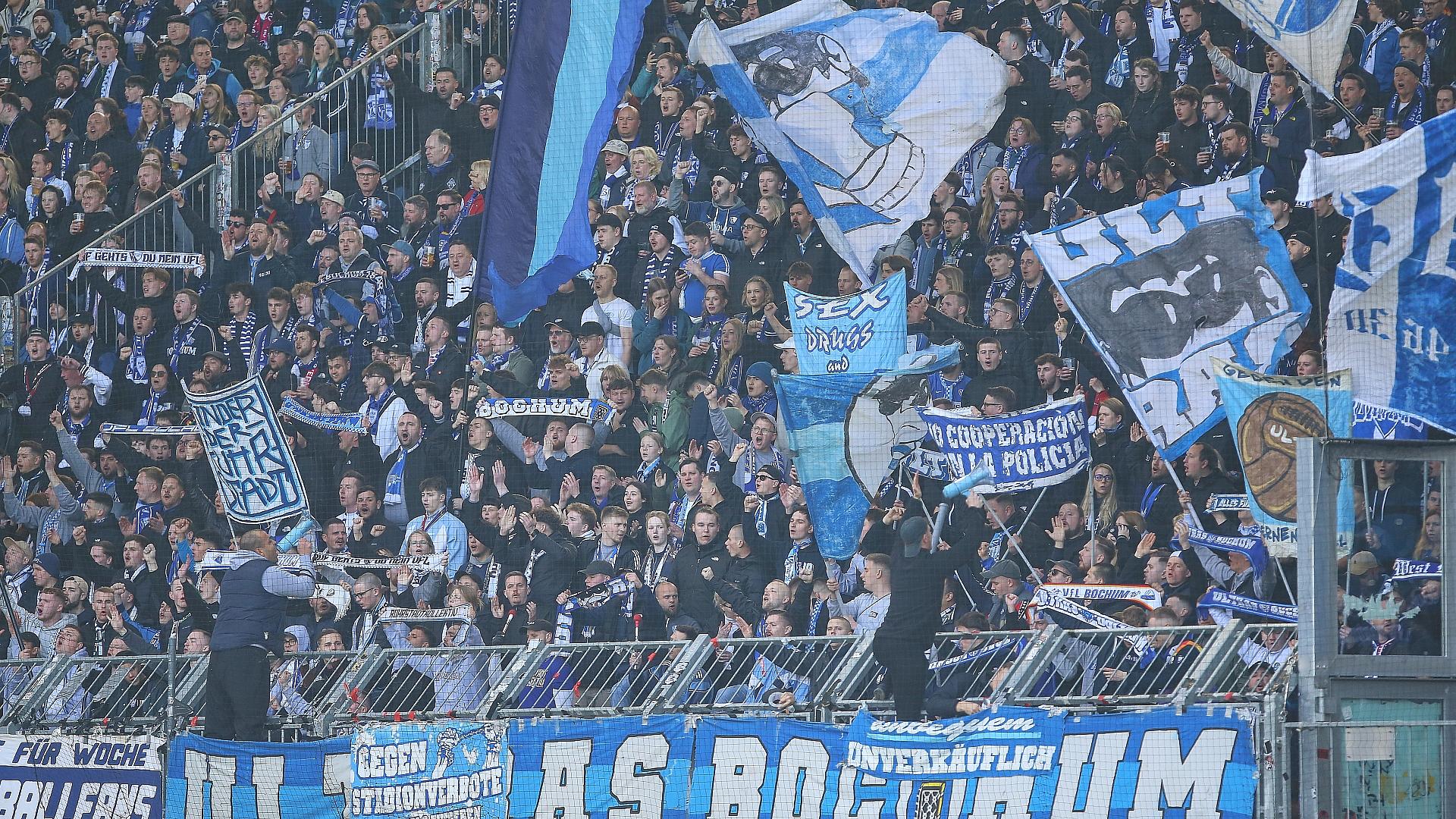 Hüpfverbot für Ostkurve im Bochumer Ruhrstadion 1 Bochum-Fans (Archiv)
