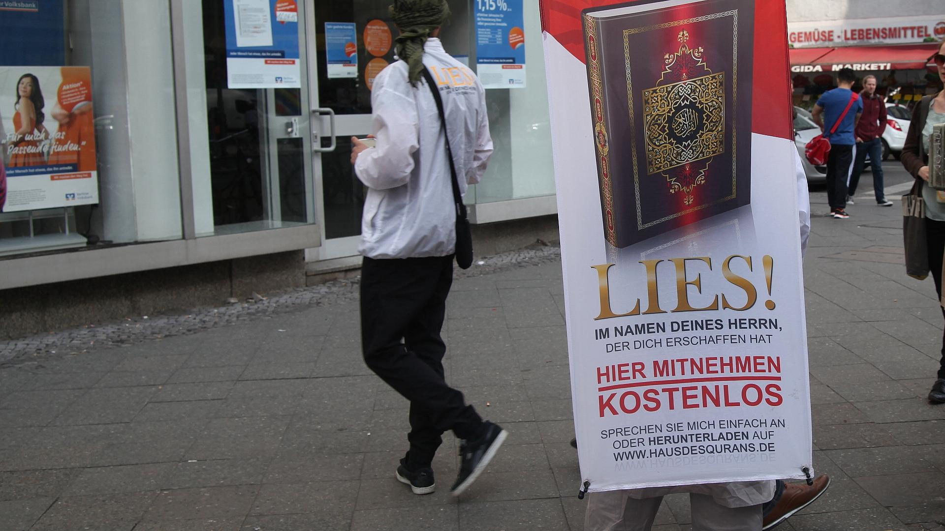 Länder wollen Finanzierung islamistischer Szene härter bekämpfen 1 Lies-Kampagne (Archiv)