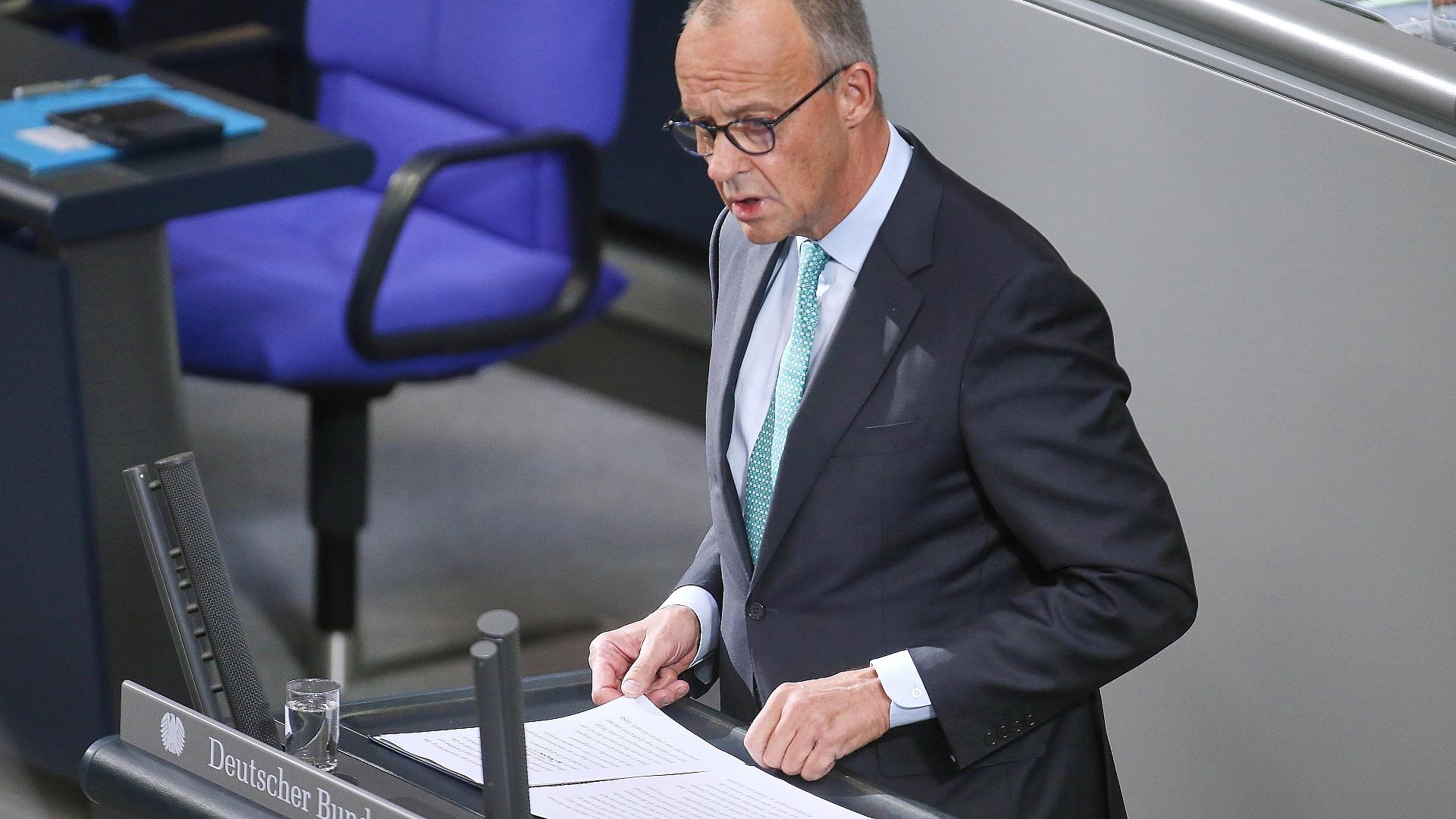 Merz verspricht mehr Einsatz für "Gerechtigkeit" 1 Friedrich Merz am 14.10.2026