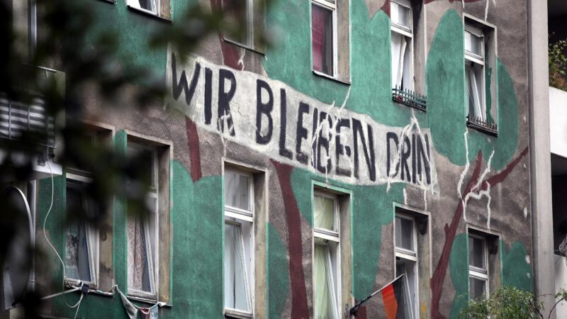 Linke fordert Verbot von Zwangsräumungen in Obdachlosigkeit 5 Besetztes Haus in Berlin-Kreuzberg (Archiv)