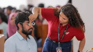 46.000 Brillengestelle aus St. Ingbert nach Sri Lanka gebracht