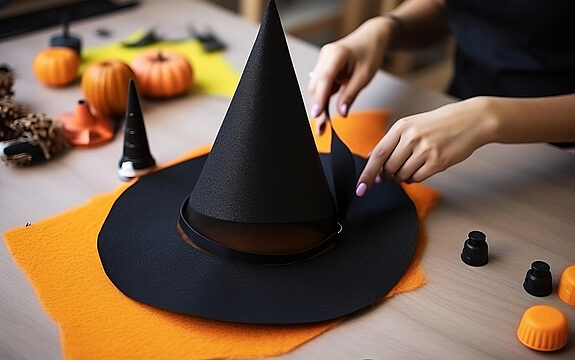 Aktuelles aus Völklingen | Bild: Stadt Völklingen „Halloweenkostüme selbst gestalten“ bei der VHS Völklingen