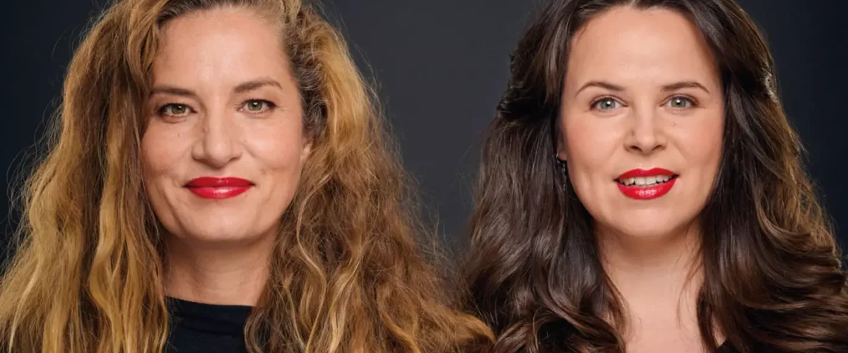 Suchtpotenzial gastiert mit „(S)HITSTORM“ in der Stadthalle St. Ingbert 1 Aktuelles aus St. Ingbert | Bild: Stadt St. Ingbert Suchtpotenzial mit „(S)HITSTORM“ in St. Ingbert: Julia Gámez Martín und Ariane Müller präsentieren ihre größten Hits am 17. Oktober in der Stadthall