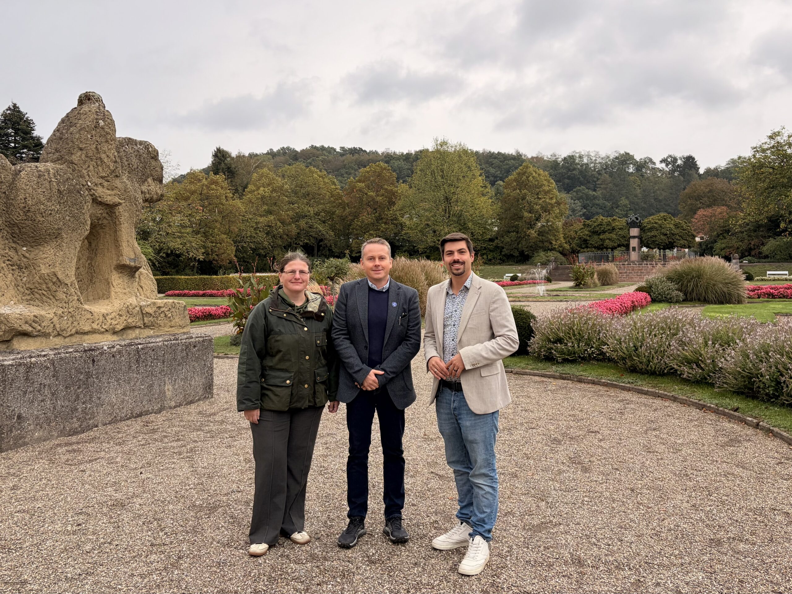 Römermuseum Schwarzenacker: Evaluierungsreise zu den Europäischen Goethe-Wegen 1 Aktuelles aus Homburg Römermuseum Schwarzenacker im europäischen Fokus: Beigeordneter Philipp Scheidweiler begrüßte Dr. Daniela Stefanie Hauf und Piotr Michałowski in Homburg