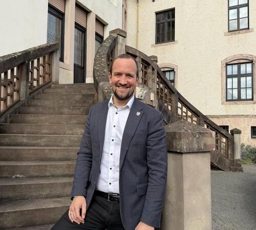 Drei Jahre im Amt: Illingens Bürgermeister Hübgen zieht Bilanz 2 Aktuelles aus Illingen Fr, 16. Oktober 2026Drei Jahre Bürgermeister Andreas Hübgen