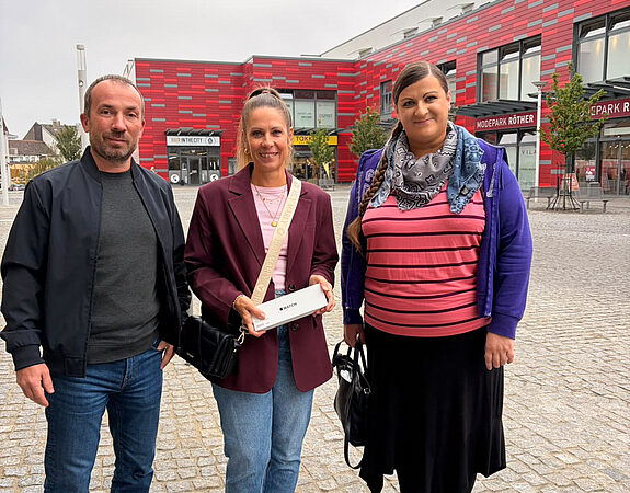 Heimatshoppen in Völklingen: Apple Watch als Hauptgewinn übergeben 3 Aktuelles aus Völklingen Erfolgreiches Heimatshoppen in Völklingen