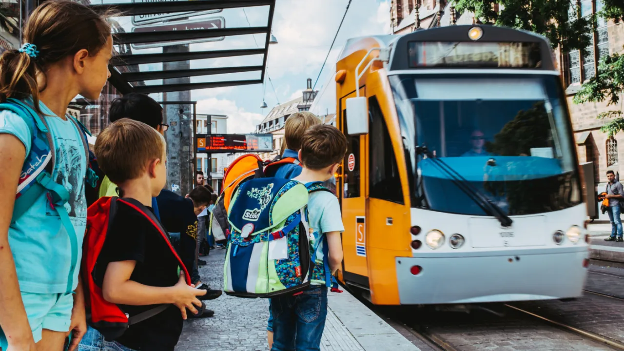 Saarbrücken: Online-Dienste der Stadt vorübergehend abgeschaltet 1 Aktuelles aus Saarbrücken Online-Dienste aus Sicherheitsgründen vorübergehend abgeschaltet