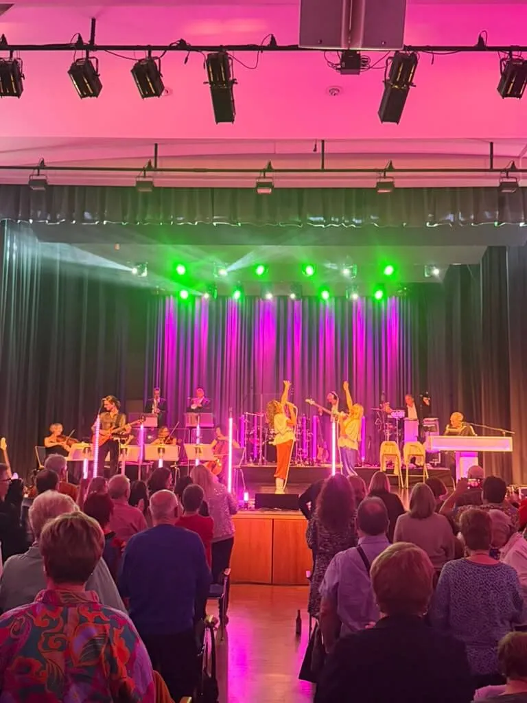 ABBA-Tribute-Show „One Night in Sweden“ im ausverkauften big Eppel 9 ABBA-Tribute-Show „One Night in Sweden“ im ausverkauften big Eppel