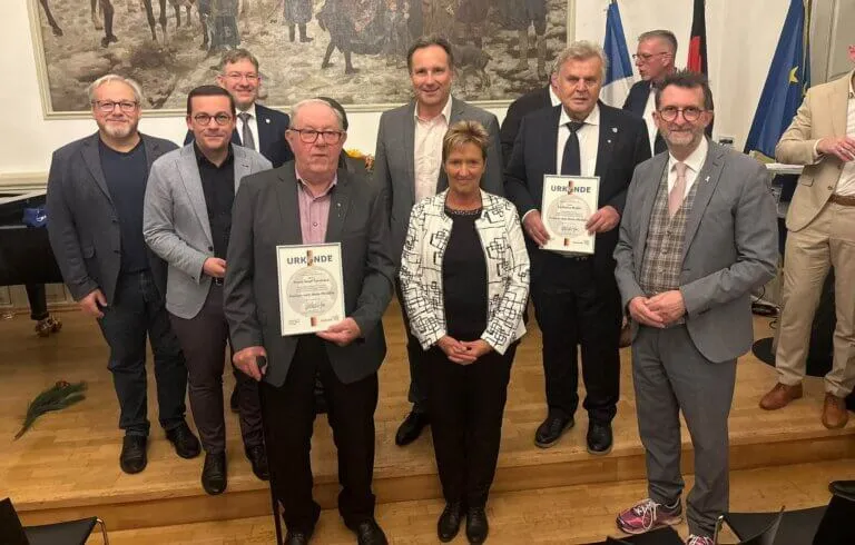 Freiherr-vom-Stein-Medaille für zwei Kommunalpolitiker aus Eppelborn 7 Freiherr-vom-Stein-Medaille für zwei Kommunalpolitiker aus Eppelborn